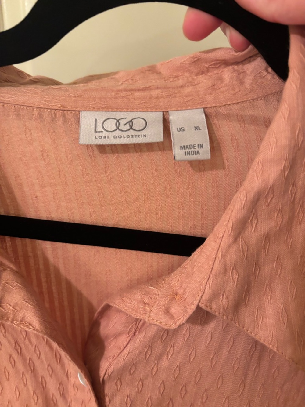 LOGO Ruffled Button-Front Blouse - Peach Pink XL - Picture 5 of 7